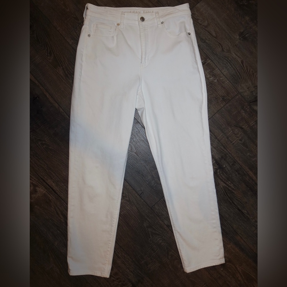 White american eagle pants